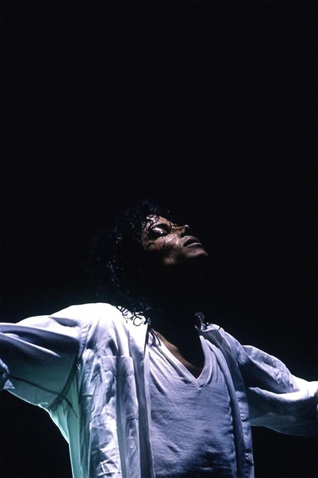 Michael Jackson: Chase the Truth