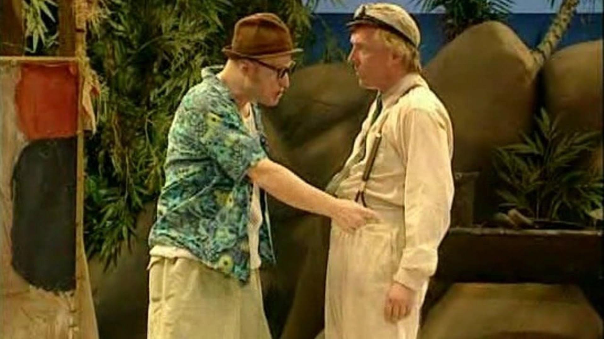 Bottom Live 3: Hooligan's Island