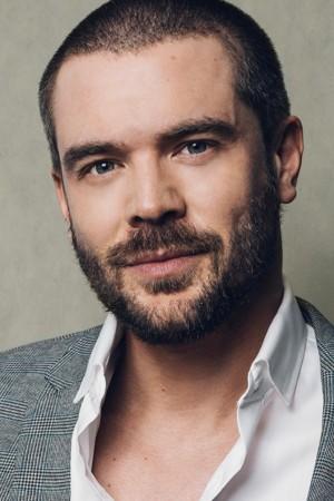 Picture of Charlie Weber