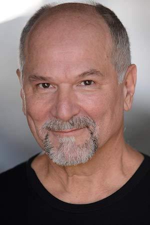 Picture of John Kapelos