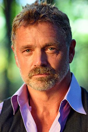 Picture of John Schneider