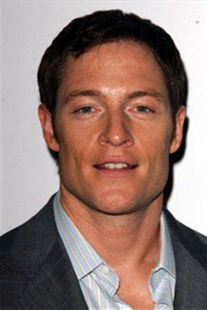 Picture of Tahmoh Penikett