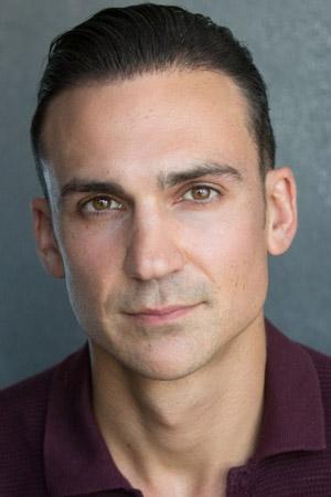 Picture of Henry Lloyd-Hughes