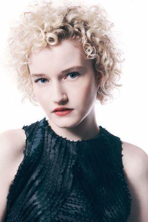 Picture of Julia Garner