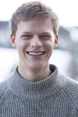 Picture of Lucas Hedges