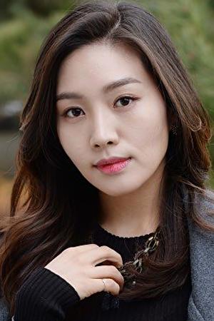 Picture of Choi Hee-seo
