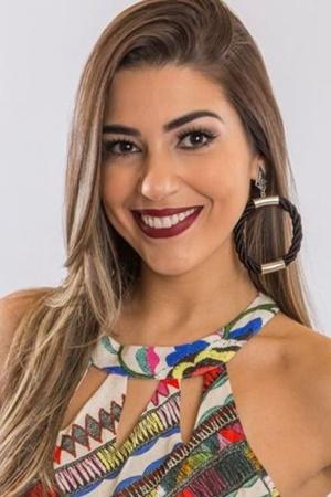 Picture of Vivian Amorim