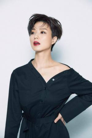 Picture of Ahn Young-mi