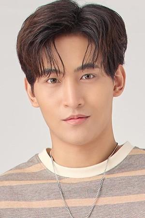 Picture of Ohm Thitiwat Ritprasert