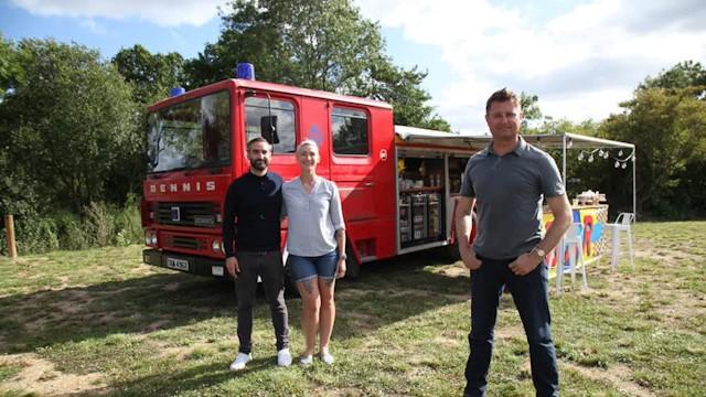 Fire Engine, Shepherd's Hut & Telescope