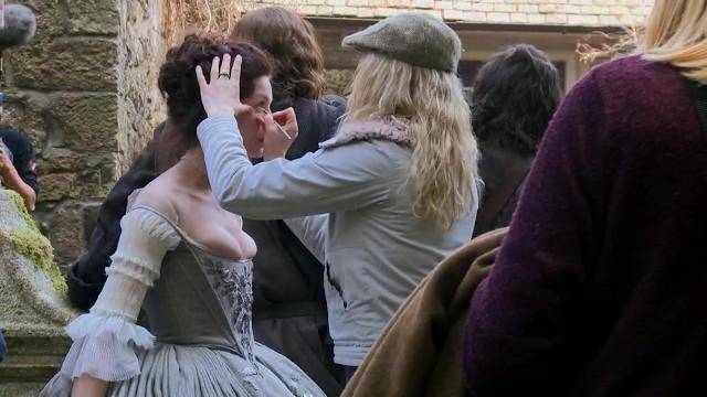 Inside The World of Outlander: Episode 107