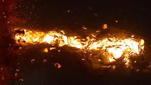 Slow Mo Molten Thermite in Water