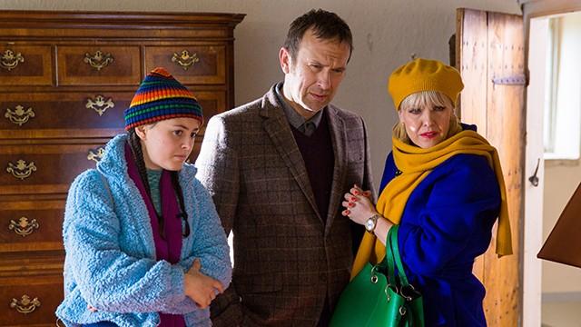 Agatha Raisin: As the Pig Turns (1)