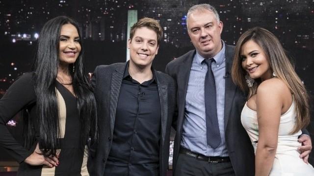 Axé 90 Graus, Geisy Arruda, Shayene Cesário e Daniel Ruffato