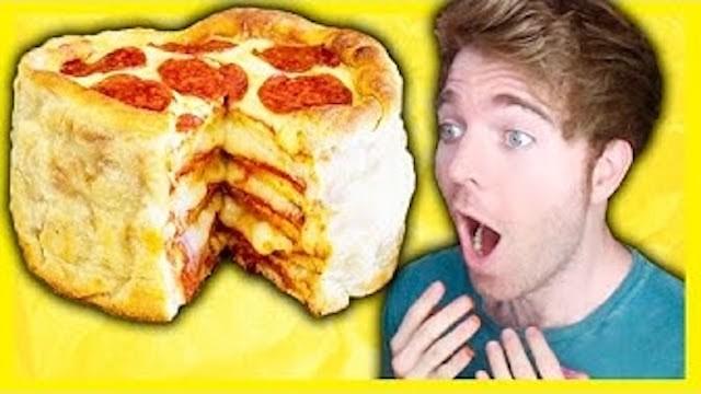 GIANT PIZZA CAKE