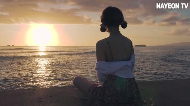 Nayeon in Hawaii - Episode 2