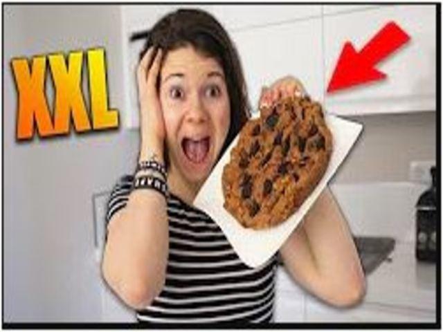 JE CUISINE UN COOKIE GÉANT XXL !