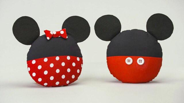 Mickey and Minnie: Pillows