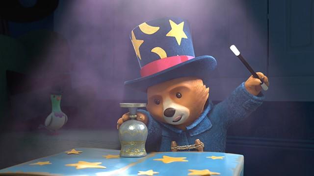 Paddington and the Magic Trick