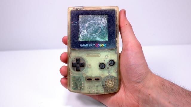 I Restored This 2$ Ebay Junk Game Boy Color - Retro Console Restoration & Repair