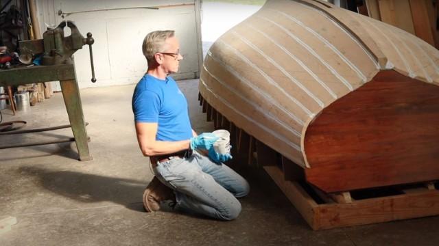 How To Seal And Pay The Hull Seams