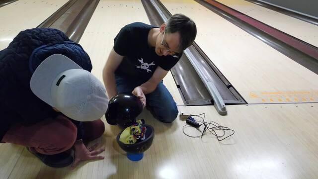 World's First Automatic Strike Bowling Ball