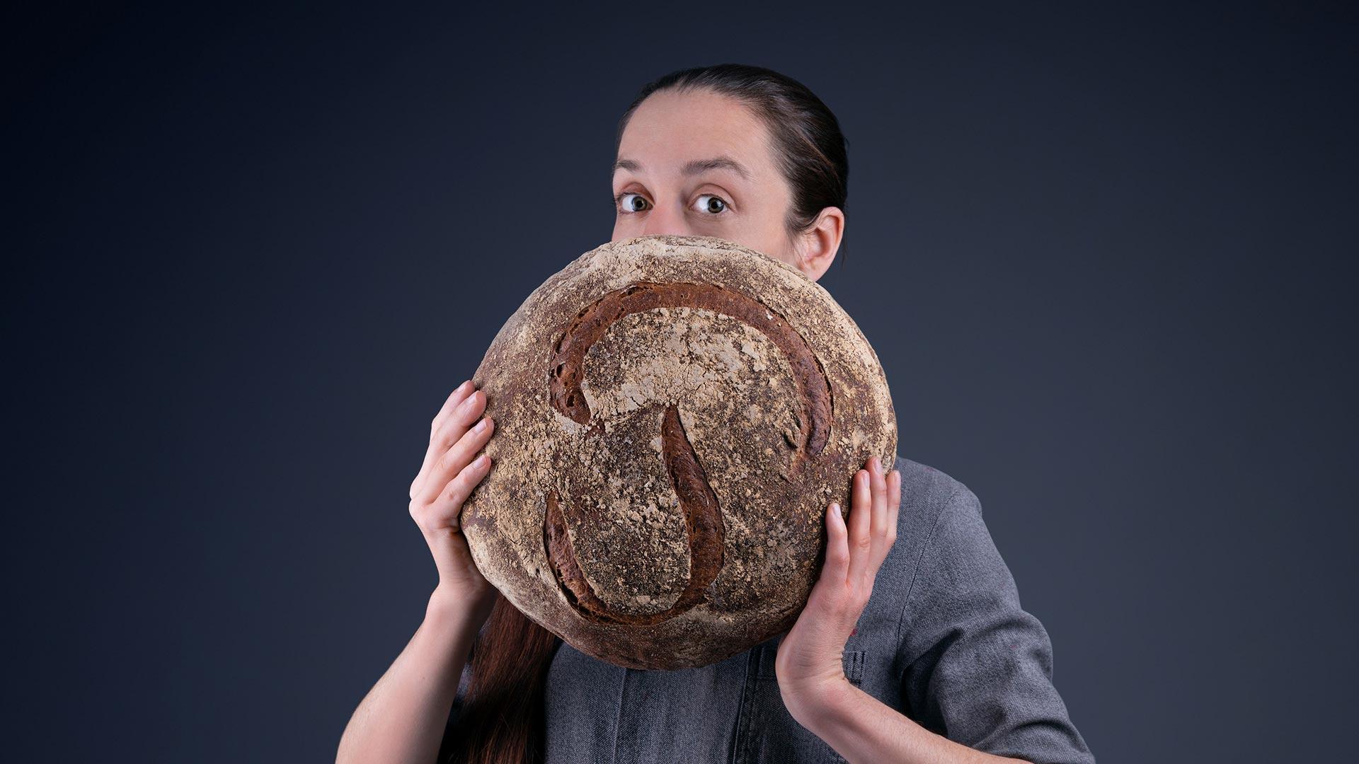 MasterClass: Apollonia Poilâne Teaches Bread Baking