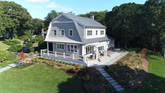 The Westerly Ranch House: Seaside Transformation