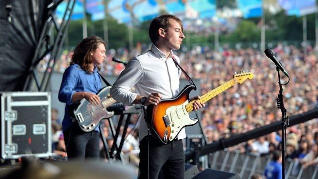 Bombay Bicycle Club & Black Keys