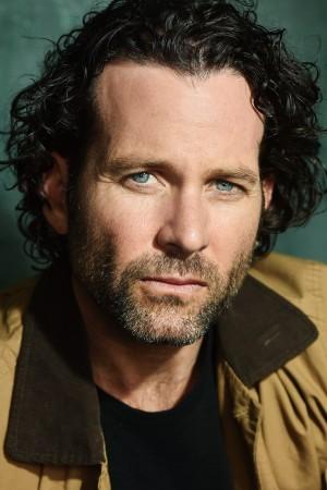 Picture of Eion Bailey