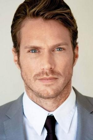 Picture of Jason Lewis