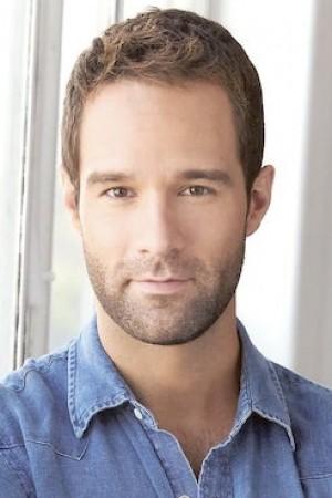 Picture of Chris Diamantopoulos