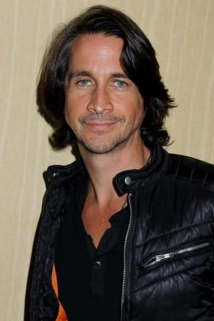 Picture of Michael Easton