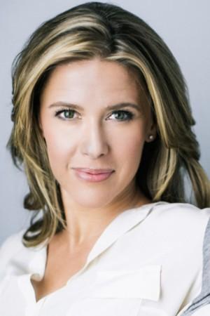 Picture of Caroline Cave