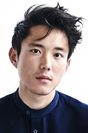 Picture of Justin H. Min