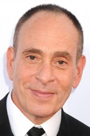 Picture of Nestor Serrano
