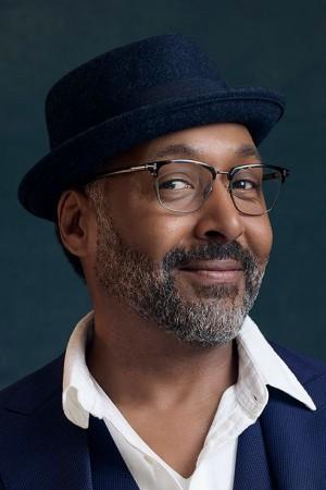 Picture of Jesse L. Martin