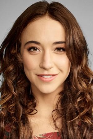 Picture of Stella Maeve
