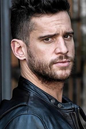 Picture of Dan Ewing