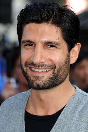 Picture of Kayvan Novak