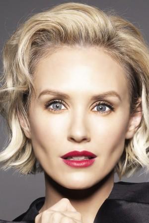 Picture of Nicky Whelan