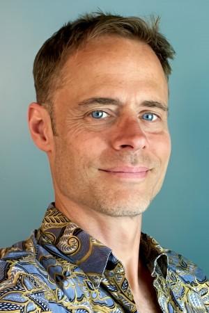 Picture of Todd Caldecott