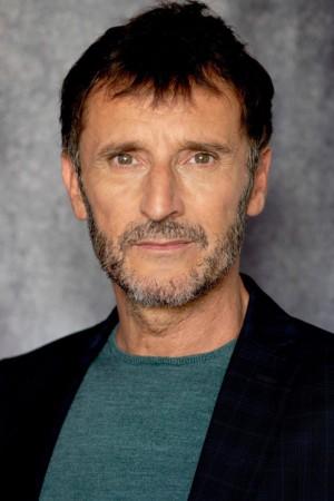 Picture of Carlos Chamarro