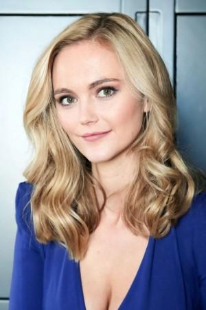 Picture of Jayne Wisener
