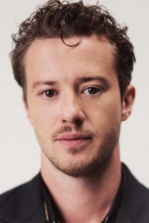 Picture of Joseph Quinn