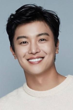 Picture of Yeon Woo-jin