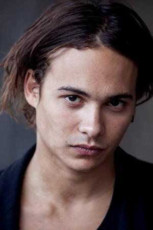 Picture of Frank Dillane