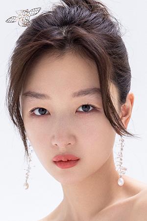 Picture of Zhou Dongyu
