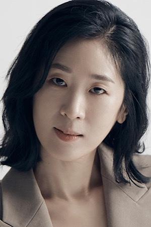 Picture of Baek Ji-won