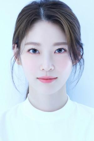 Picture of Gong Seung-yeon